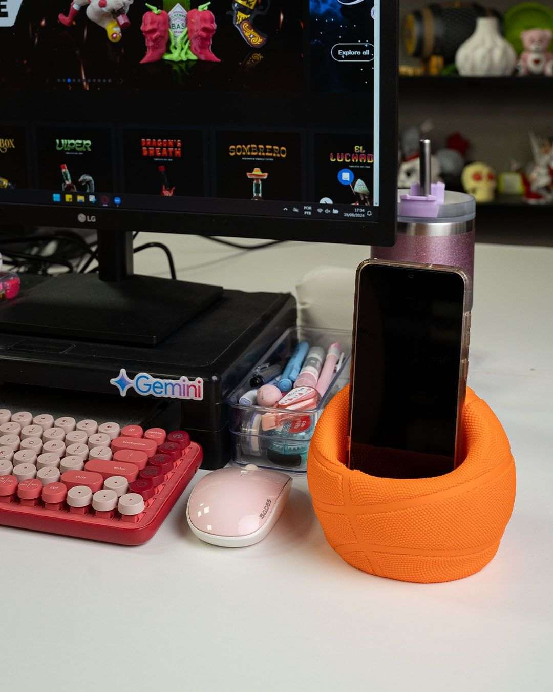 Basketball Phone Holder8 02e709b7ea