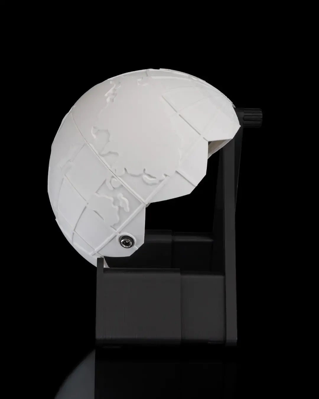 Exploration Globe Wall Light 5 619834e826