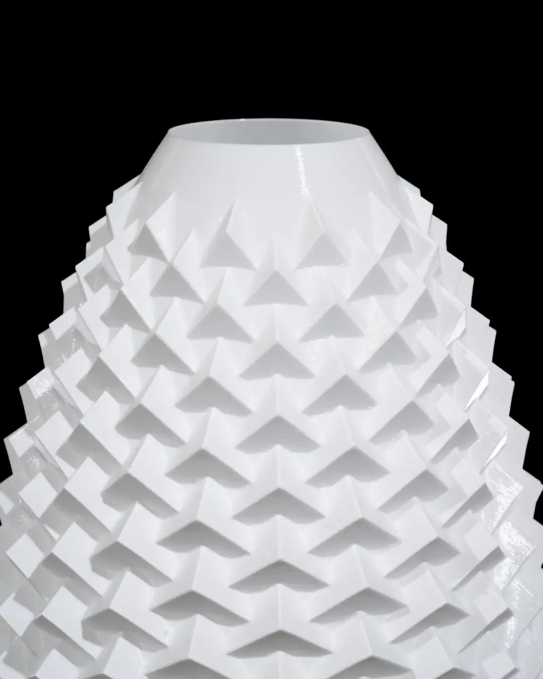 Pointy Vase 3 98e79e4476
