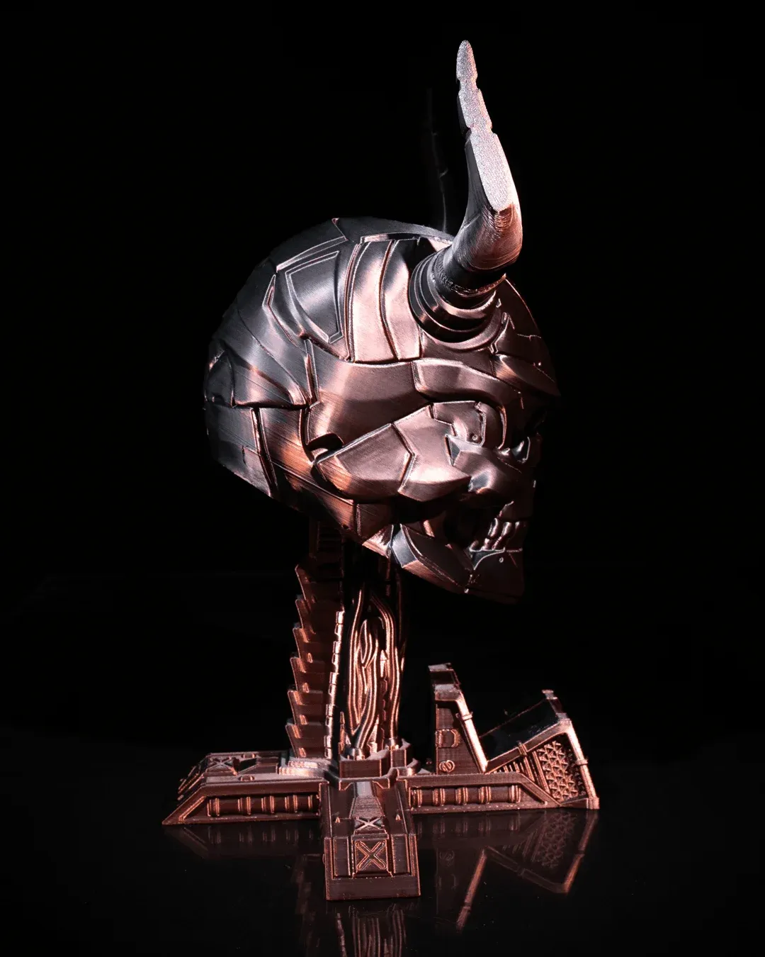 Sci fi Skull Controller and Headphone Holder 3 504bc9c99c