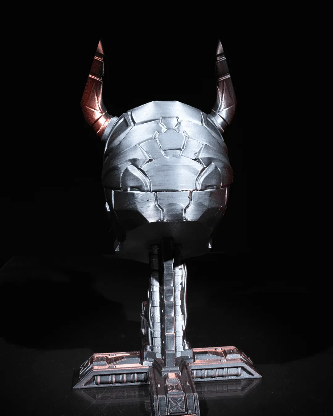 Sci fi Skull Controller and Headphone Holder 5 fdea2e3b0a