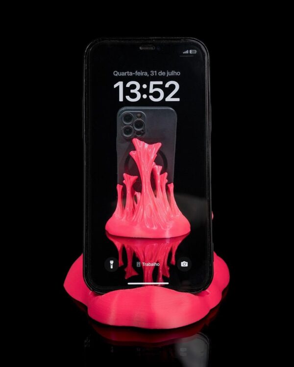 Sticky Situation Phone Stand 1 88dcae0499